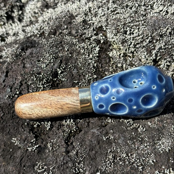 Manta Ray Blue Bubbles - Image 2